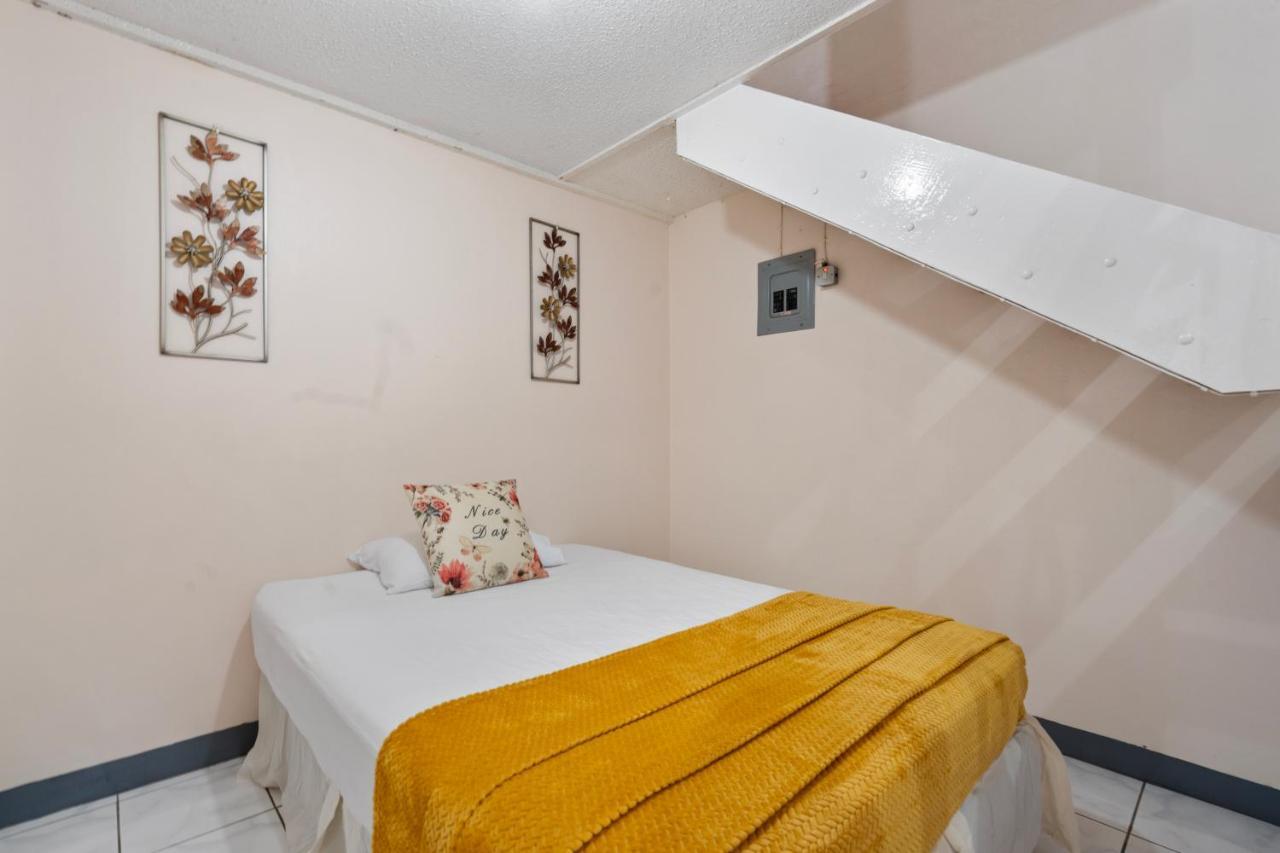 Shaw Park Gem Apt 12D Ocho Rios Buitenkant foto